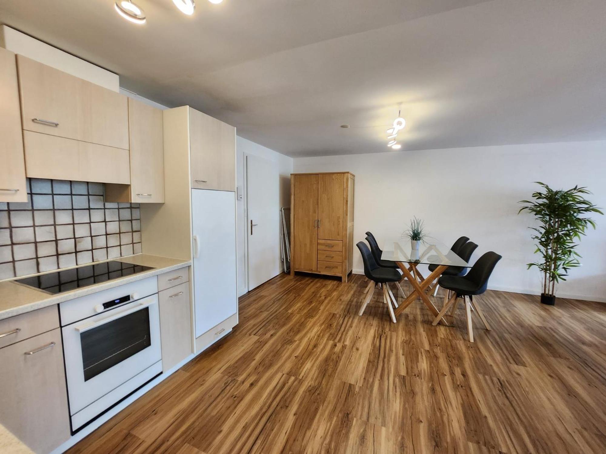 2 Neben Talstation Parsennbahn Und Buenda-lift Mit 60m2 Grosser, Privater Dachterrasse Appartamento *
