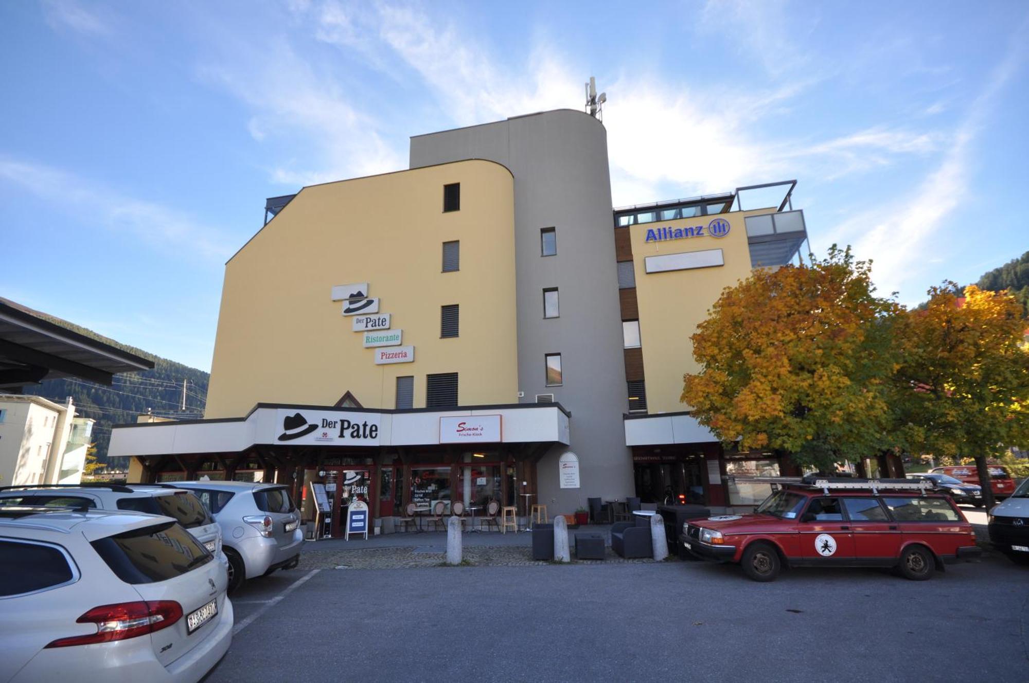 2 Neben Talstation Parsennbahn Und Buenda-lift Mit 60m2 Grosser, Privater Dachterrasse Davos